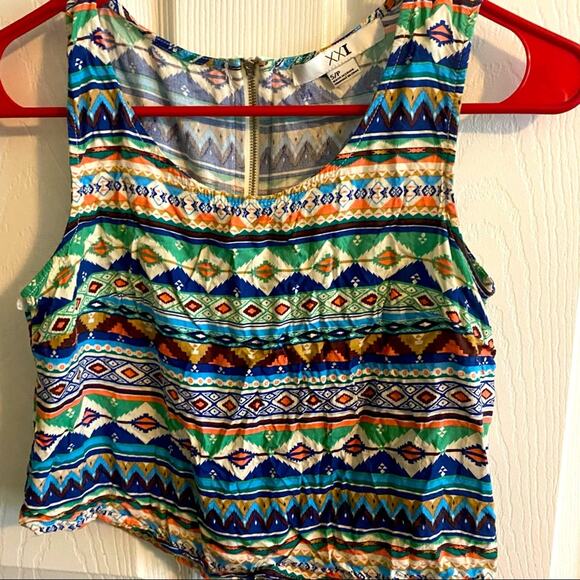 XXI Forever 21 Aztec Crop Top w/ Zipper Back Size Small - Picture 2 of 5